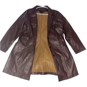 Brown Pu trench